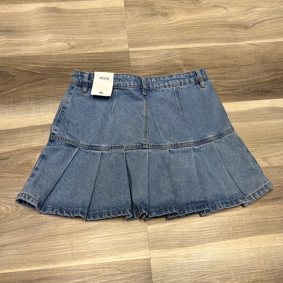 🏴 Ardenes Denim Blue Skirt size 5 NWT - Picture 6 of 7